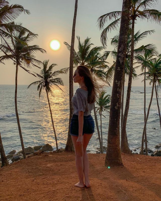aliya_bazeeva в LOOKY. #coconuttreehill,#mirissa,#srilanka. 🥥 🌴 #coconuttreehi...