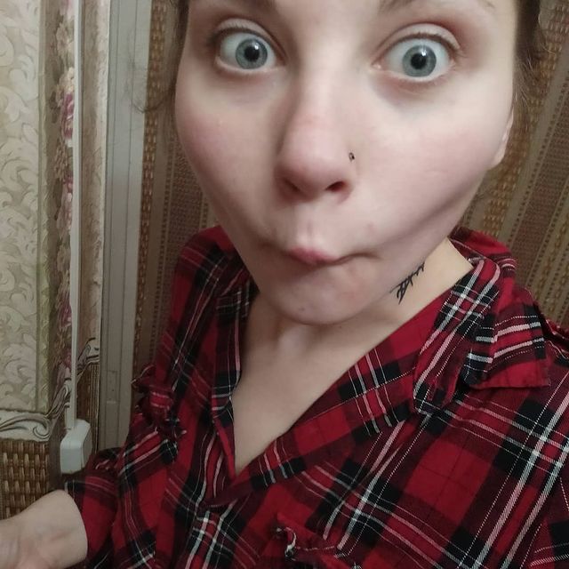 angelinatihomirova2607 в LOOKY. #разговорстелефоном. #разговорстелефоном