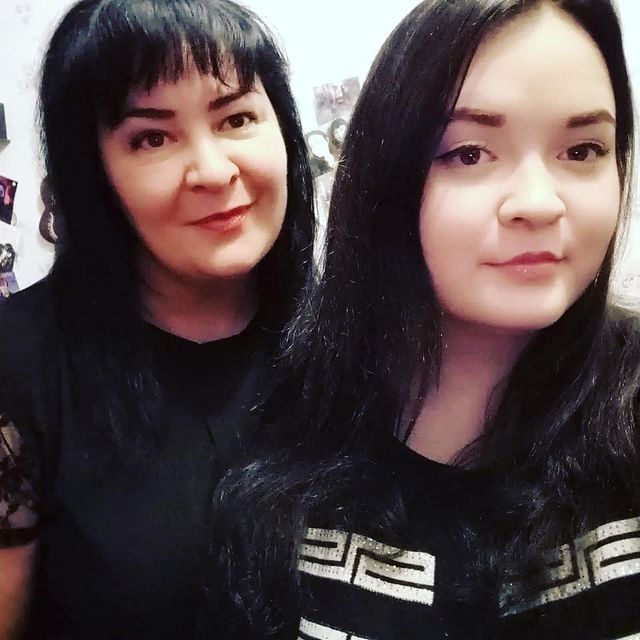 elvira_elvirav в LOOKY. #доча_красотка,#люблю,#вся_в_маму. #доча_красотка #любл...