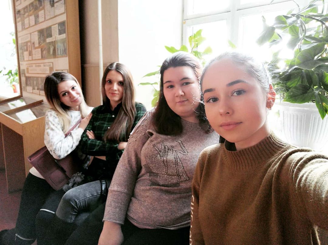 vale4ka1694 в LOOKY — #самгту❤️ девчоночки
🎁❄️🎊💖🌨️🎓📚