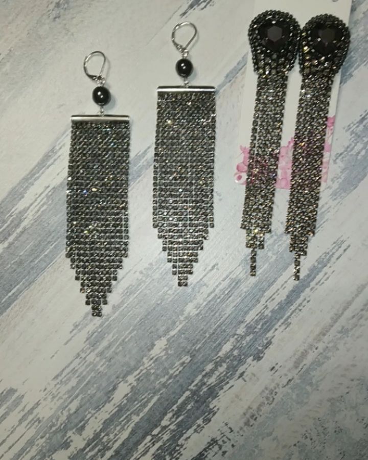 specialjewelrystore в LOOKY. #украшенияручнойработы,#серьгисаранск,#серьгиручнойработы,#серьгиназаказ,#подароксаранск,#8марта,#14февраля,#handmadejewerly. Варианты праздничных...
