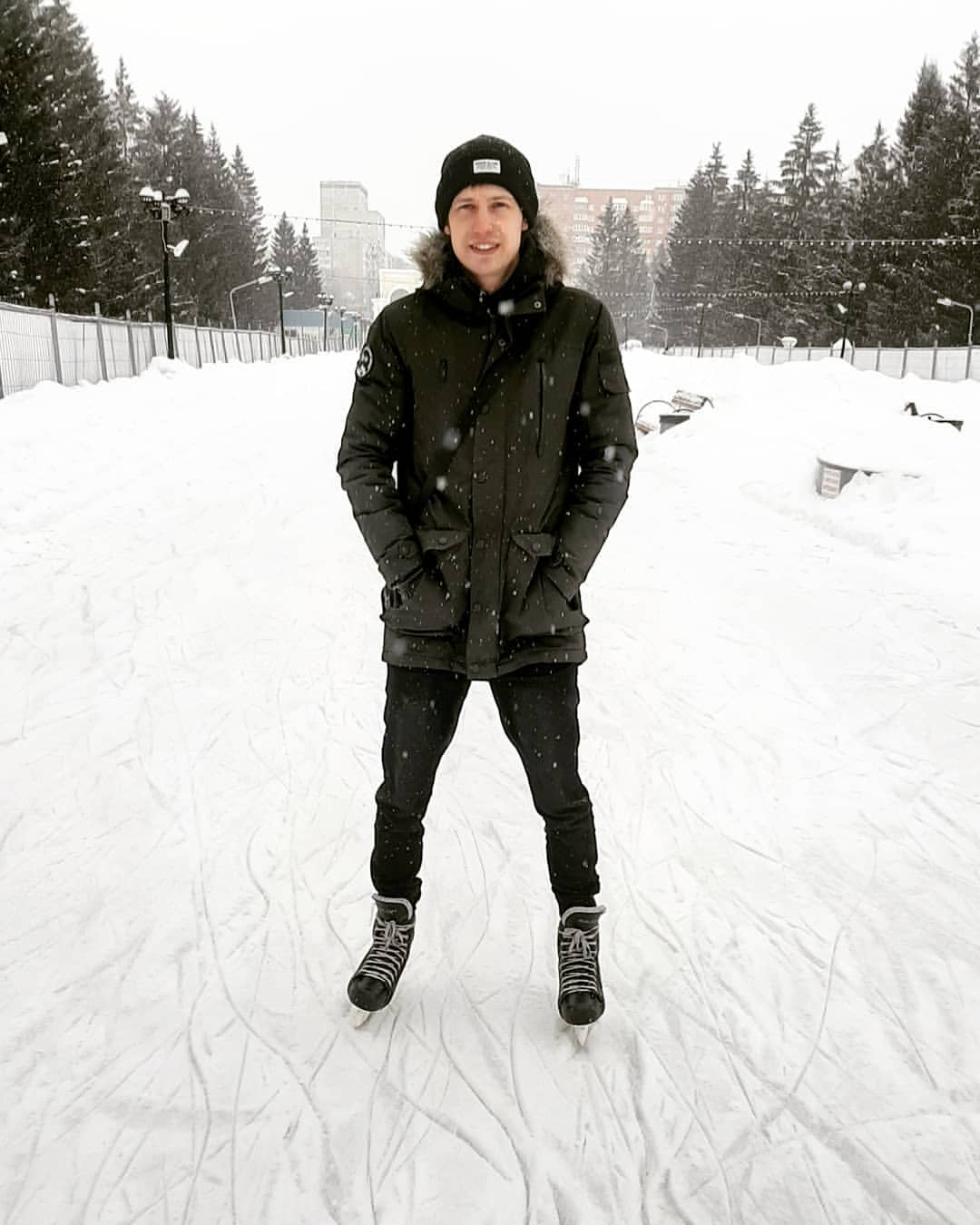 kl1k_9o в LOOKY. #цпкио,#коньки,#зима2020. Давно не катался #цп...
