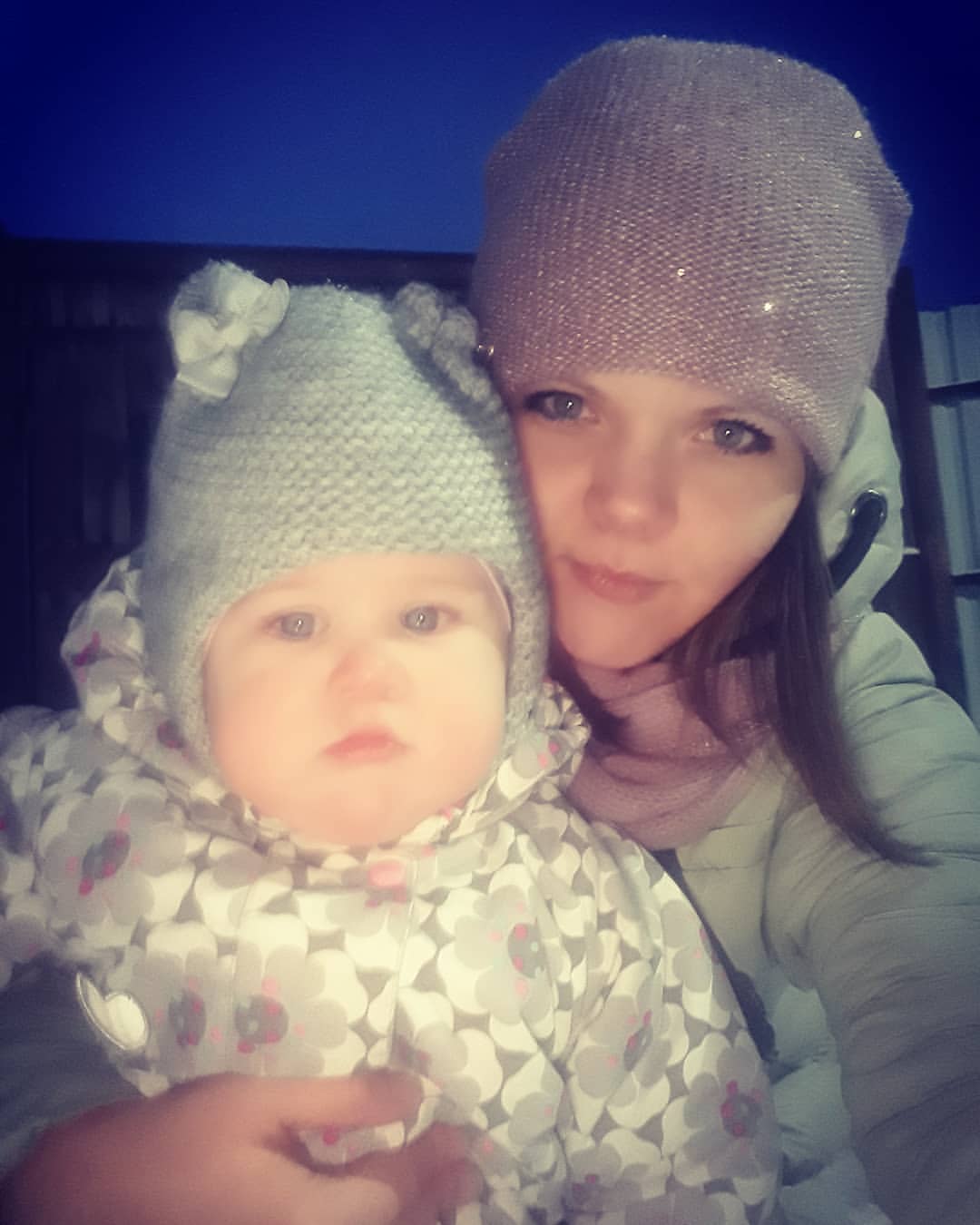 tato4kaprozorova в LOOKY — #мояугрюмаядевочка #мамадоча💕 #мандаринка🍊 #любимка💖