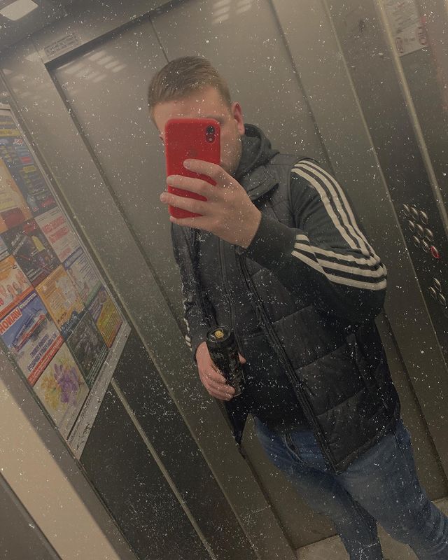 i.voron13 в LOOKY. . ✌🏼