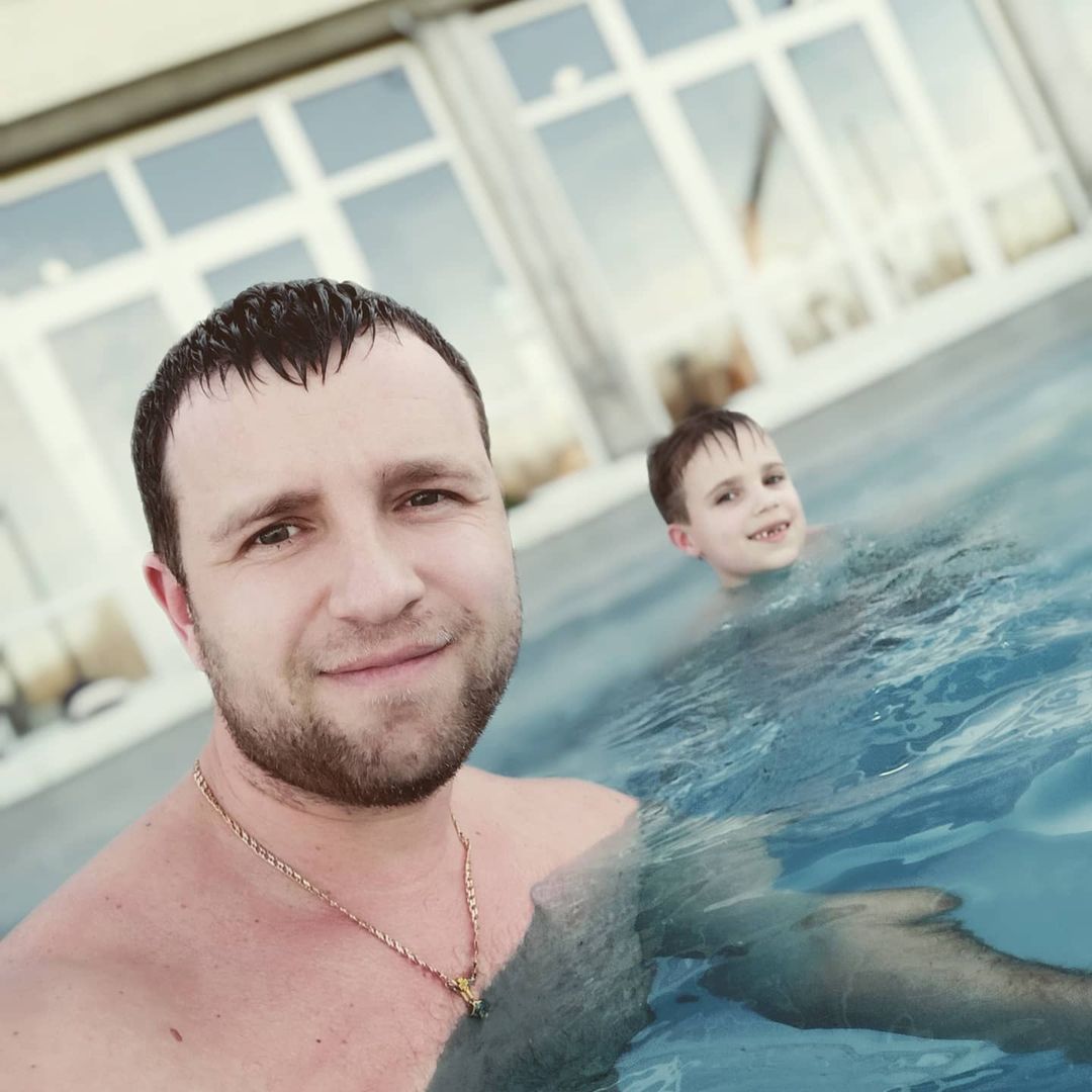 bezrukoff34 в LOOKY — С утра поработали, можно и отдохнуть))🏖️#бассейн