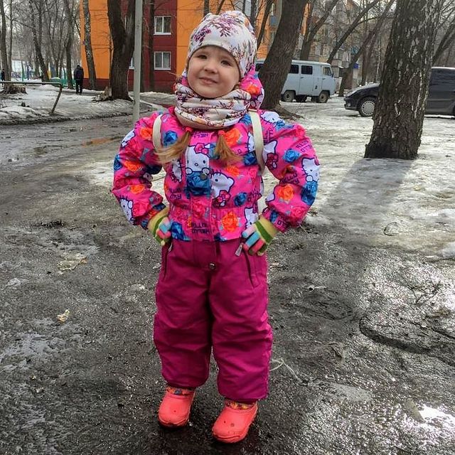 zharullova_dinara91 в LOOKY. #моя#дочкамоя#птичка#такаяужевзрослая#времяостановись. Птичка моя ❤️❤️❤️ #м...