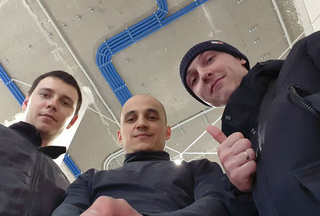 akimov220.msk в LOOKY — #кругосветкаакимова 
Я продолжаю ездить в гости к своим колл