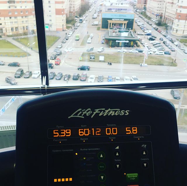 vasili8888 в LOOKY. #всеещежирный,#жиробасик. Вот уже лучше:)
Мак ...