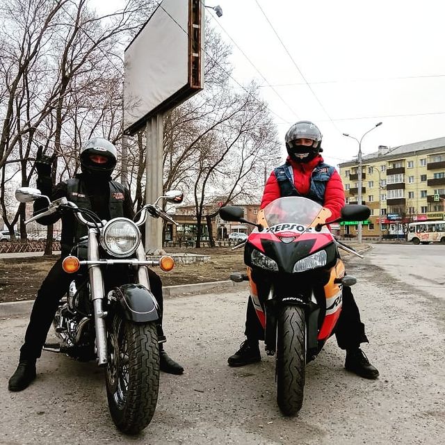 pro100stupack в LOOKY. #cbr100rr#RedWind#Абакан#Хакасия#мотосезон2020#hondaonelove#мотожизнь#мотосемья#мотобратья#БайкерыХакасии#байкеры#банда#корпорат#STUPACK. Когда дали другой ба...