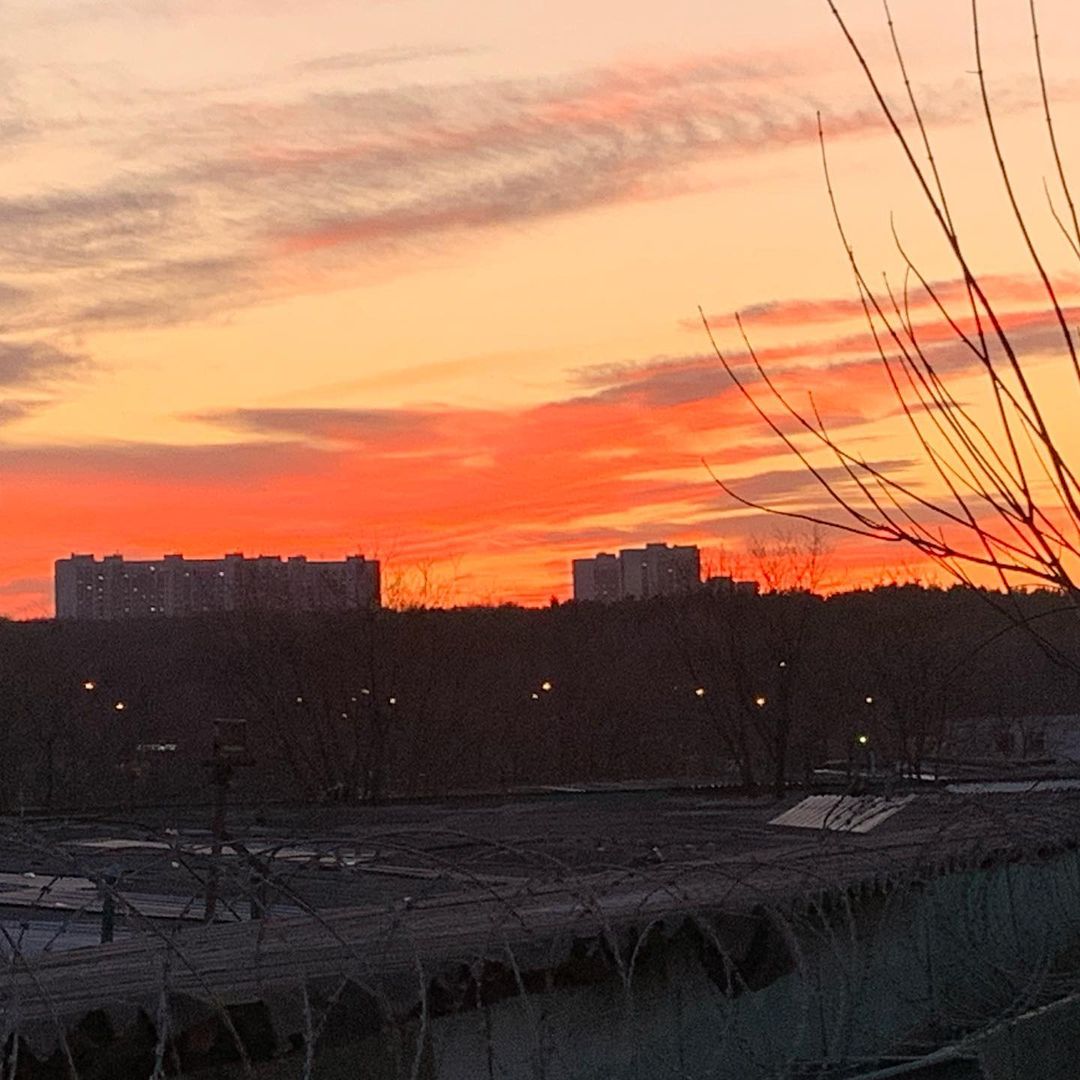 bykov.online в LOOKY — #sunset #закат #бибиревво #bibirevo #moscow