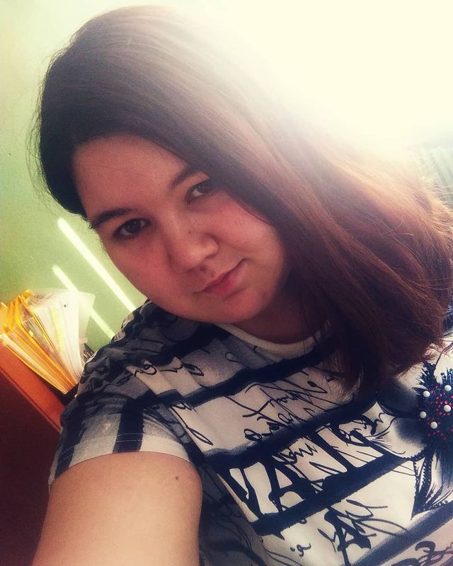 vale4ka1694 в LOOKY. #весна🌷#стихи,#красота😍#работаневолк🌸🐺,#солнышко☀️#стихиолюбви,#душевно,#счастье🎁🌼,#радостьвмелочах. Я могу улыбаться, ко...