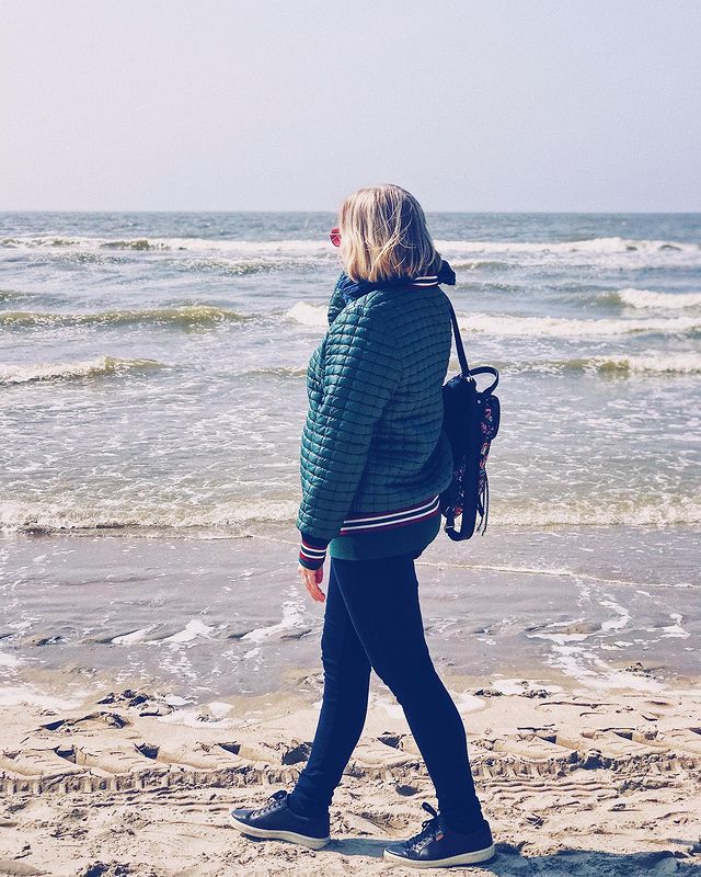 natashkin_ee в LOOKY. #memories,#zandvoort,#netherlands🇳🇱,#dreams,#travel,#quarantinelife,#путешествие,#зандворт,#vsco,#vscocam,#vscorussia,#instaday,#instamood,#iphonephoto,#inpiration,#beachlife. once upon a time by ...