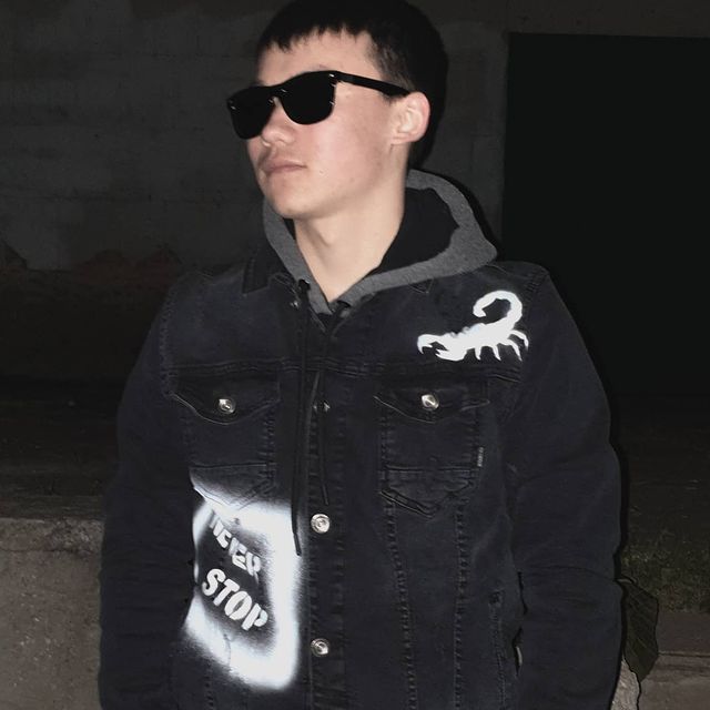 lcb____lcb в LOOKY. . null