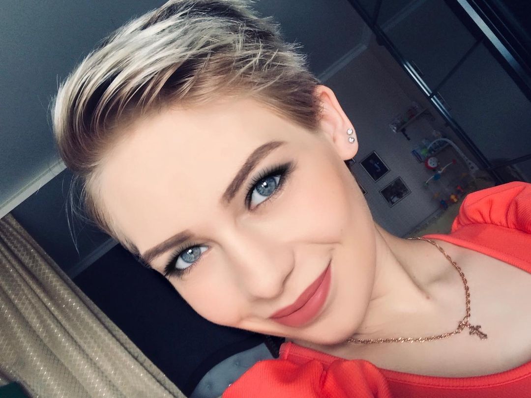 ksushirokova in LOOKY. . Сделай то, что больш...