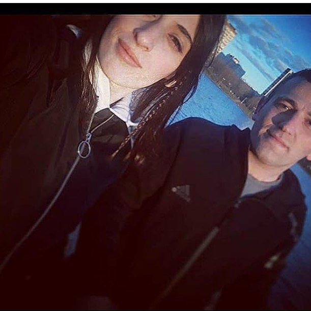 mukhtar_djamalov в LOOKY — Я лысый что ли?🙊 #сестра