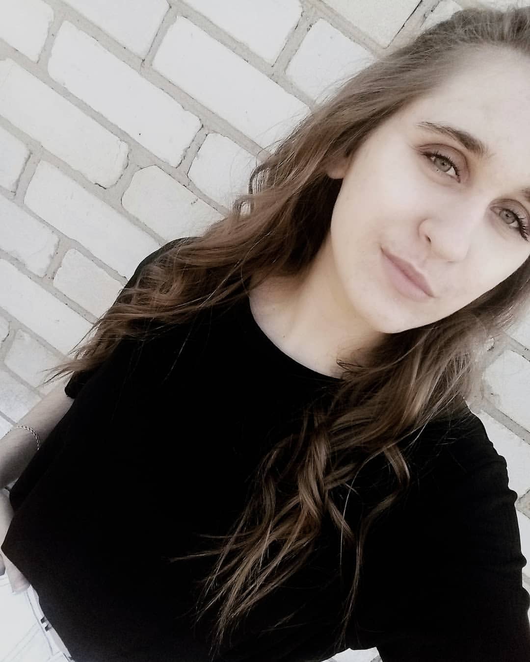 mari.vtvtv2696 в LOOKY — В погоне за мечтой манили тебя грёзы, но ты отпор не давай, 