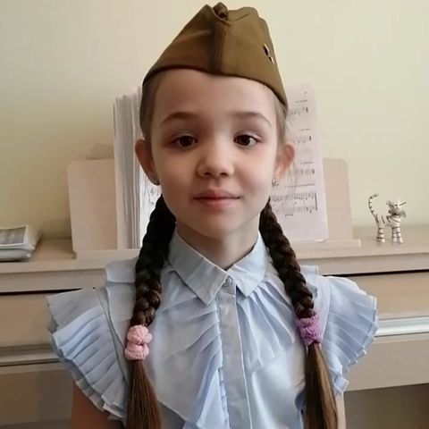 arinarkhova в LOOKY. . С праздником!