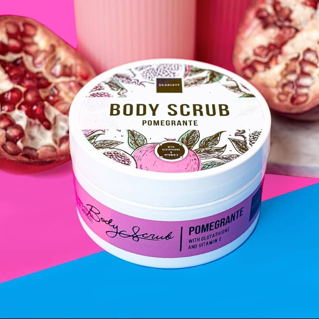 muaraskincare в LOOKY — Scarlett whitening body scrub berfungsi untuk mencerahkan da