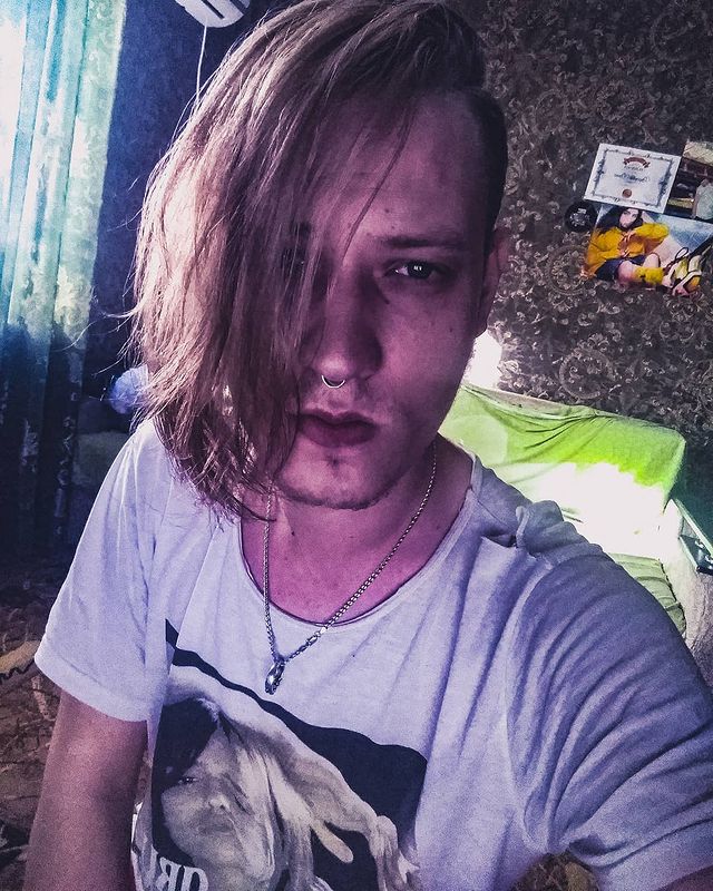 __._._davie_._.__ в LOOKY. . null