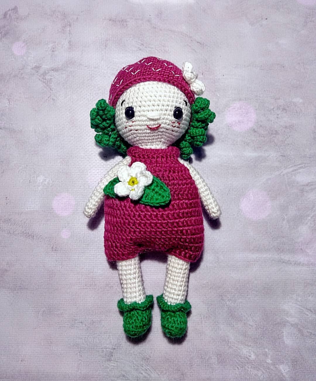 handmade_by_bespalovanadezhda в LOOKY — Куколка #связано_в_радужном_марафоне #mc_yuyutoys @yuyutoys 
