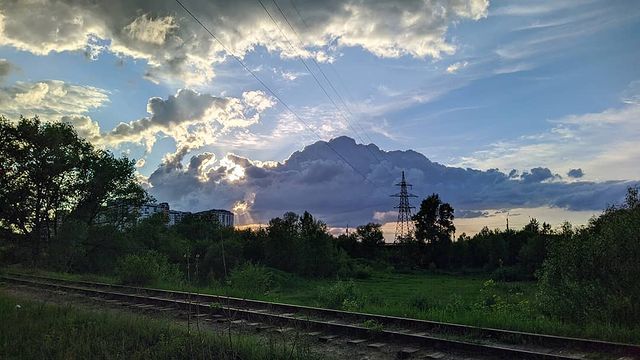 oleg_lll_ in LOOKY. #landscapephotography,#landscape,#photo,#photography,#sky,#artist. Вечер был хороший и ...