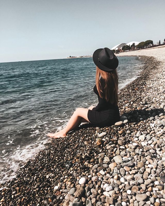 __v_a_l_e_n_t_i_n_a_._ в LOOKY. . ...То, что вызывает ...