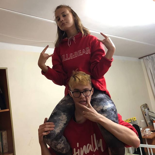 loli.con.shit в LOOKY. . Хочу общажный движ, ...