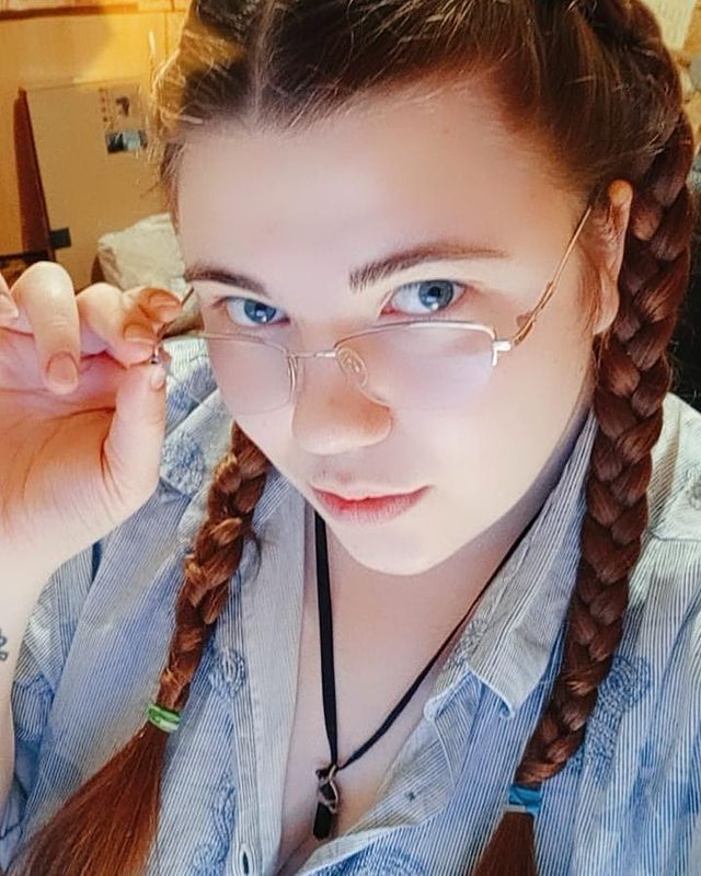 julia_white_owl в LOOKY. . null