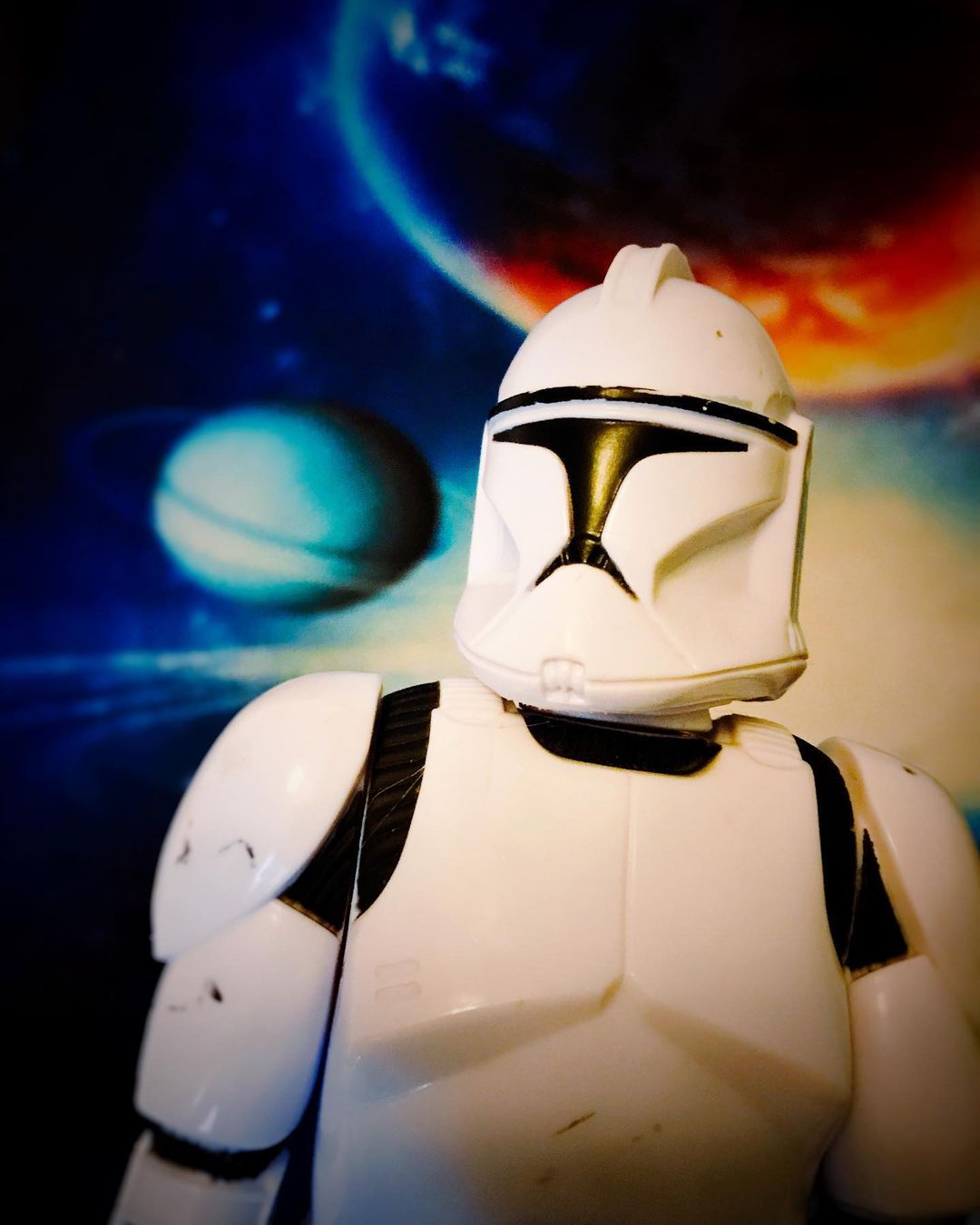 toys_pin in LOOKY. #toy,#toys,#starwars,#mytoy,#darthvader,#clonewars,#clonetrooper,#lucas,#lucasfilm,#mobilephotography,#mobilephoto,#shotoniphone,#iphonography,#caseiphone. The Empire Strikes B...