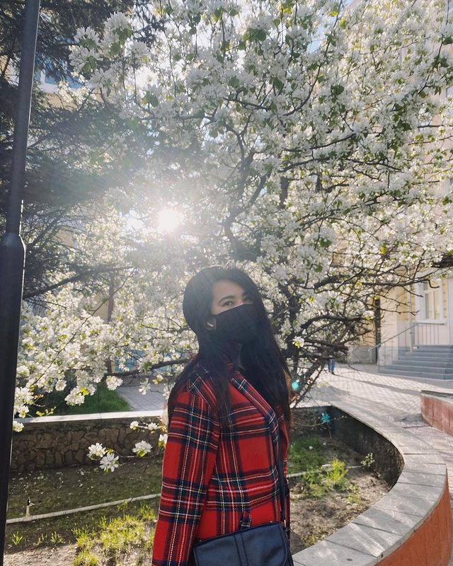 kisushiki в LOOKY. . 🌸🌸🌸 Оля увидела д...