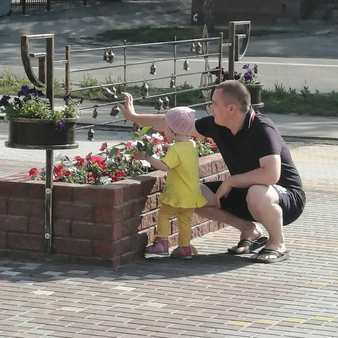 shchegolka.anna в LOOKY. #семья,#прогулка👣,#колькольчики🔔🔔,#Катящеголихина,#лето. Гуляем...👶 Приобщае...