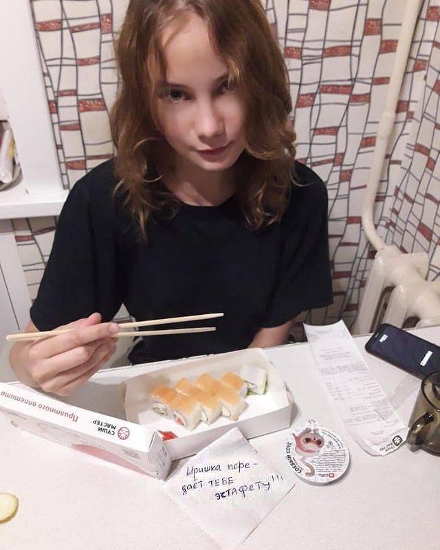 loli.con.shit в LOOKY. . Принимаю чудесную эс...