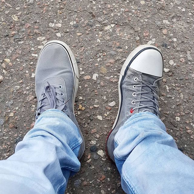 virru в LOOKY. #упс,#конфуз,#обувь,#разнаяобувь,#смешно. Да бл.....! Спустя п...