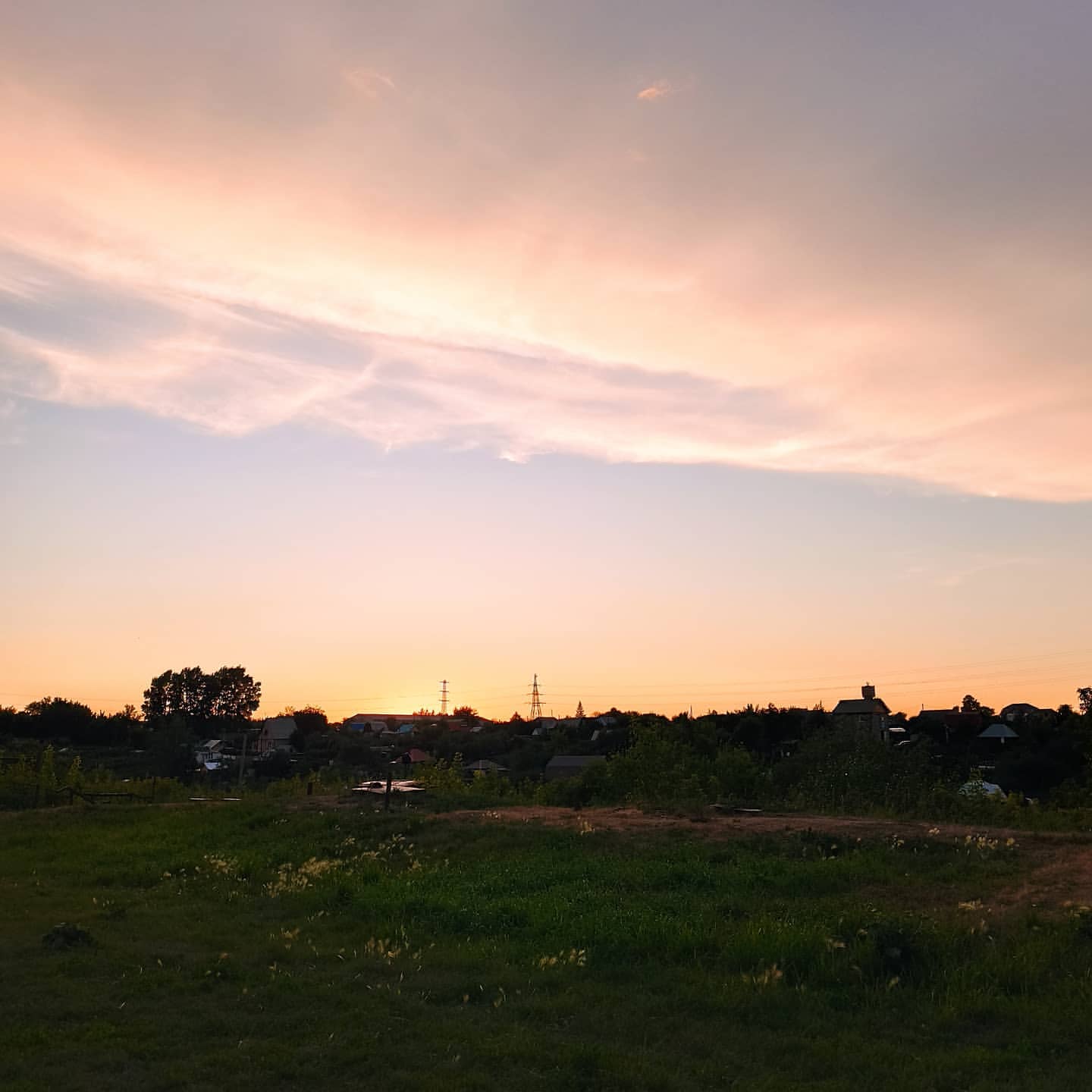 anastasiya_hope666 в LOOKY. #красивоенебо,#love,#облака,#skylovers,#вечер,#naturelover,#закатсегодня,#жизньпрекрасна,#небо,#sky,#любовь,#солнце,#прогулка,#настроение,#закат,#sun,#люблюнебо,#природакрасота,#day. #красивоенебо #love ...