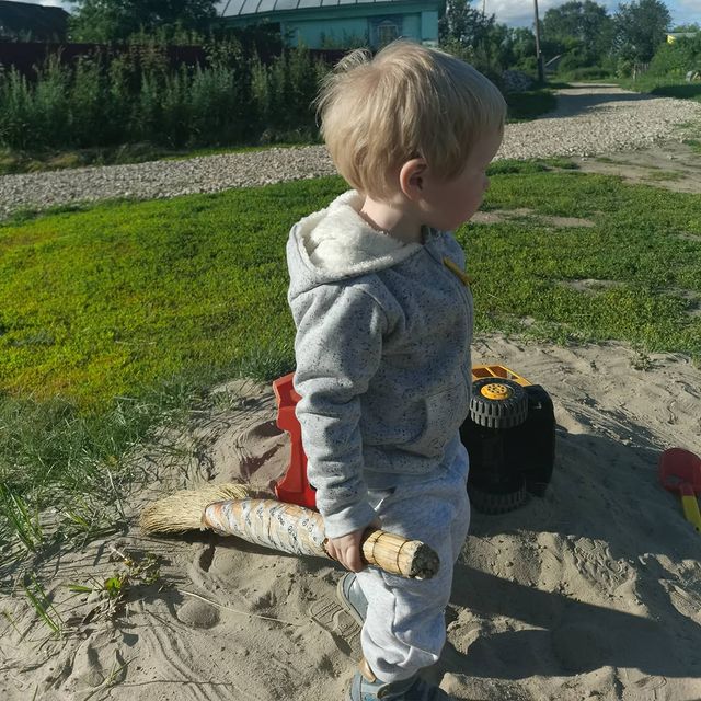 olechkaeriska в LOOKY. #АкузовоЛето2020. Игрушки уже не в поч...