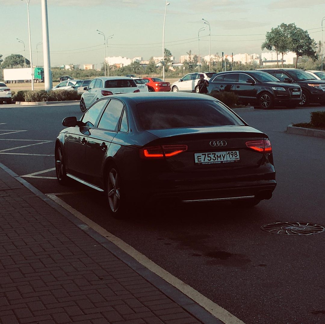 vasili8888 в LOOKY — Чуть #audi в ленту #quattro