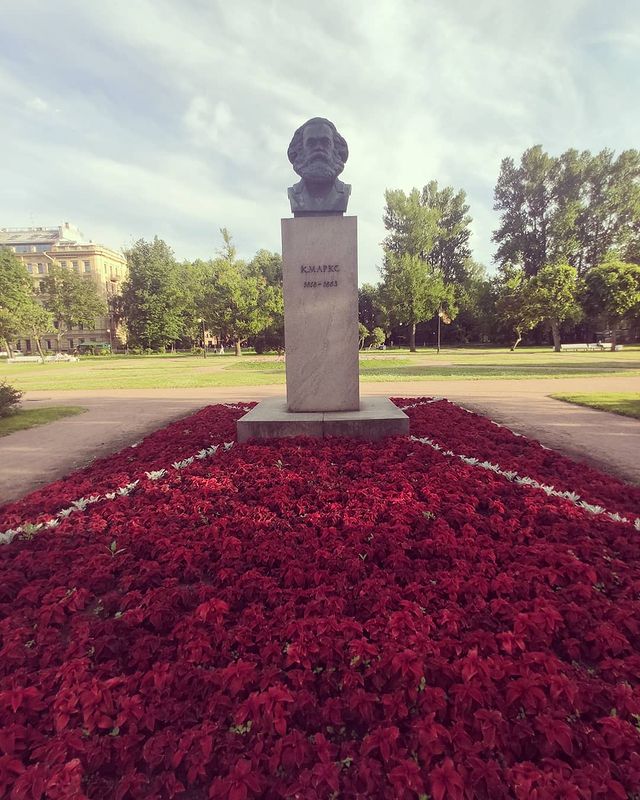 hisato90 в LOOKY. #набережная,#санктпетербург,#к.маркс. #набережная #санктпе...