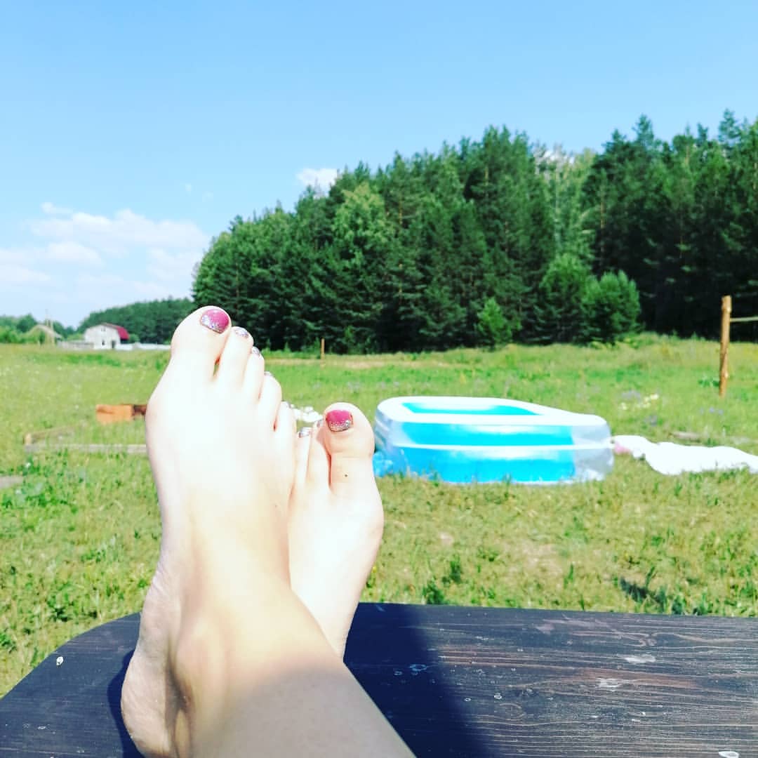 kseniya221201 in LOOKY. . Ну а что остаётся де...