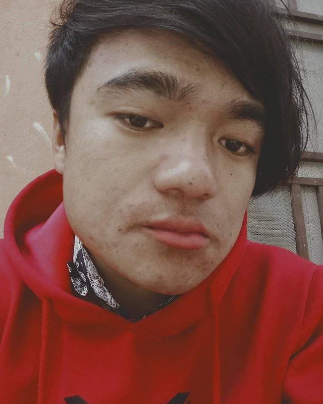sujanmongar506 в LOOKY. . null