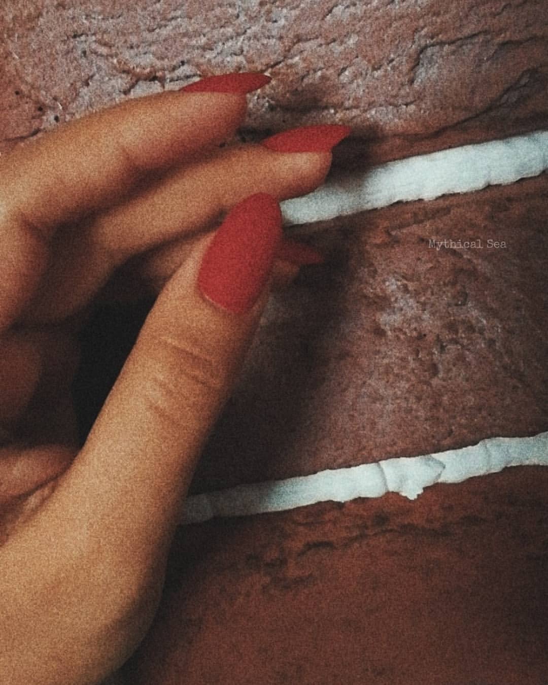mythicalsea в LOOKY. #красныйманикюр,#красныйпрекрасный,#love,#red,#rednails,#nail,#beautiful,#manicure,#instamani,#maniinsta,#instalove,#romance,#vsco,#bestmoments,#маникюр2020,#тегсообществанейлру2020,#лакоманьяк,#нейлблоггер. Не показалось ❤️
⠀
В...