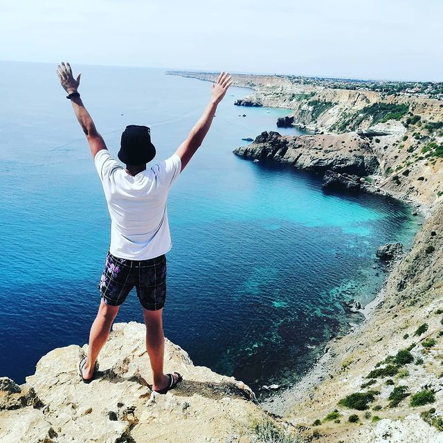 temqa64 в LOOKY. #севастополь,#мысфиолент,#фиолент,#море,#черноеморе,#покайфу,#поездка,#крымнаш,#крым. #севастополь #мысфио...