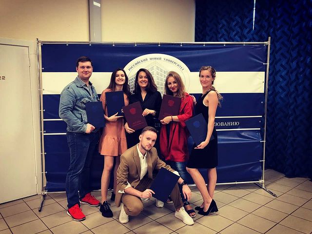 bright_overall_impressions в LOOKY. #family342_2020,#росноу,#бакалавры,#москва,#moscow_news,#friends. Вот и настал тот миг...