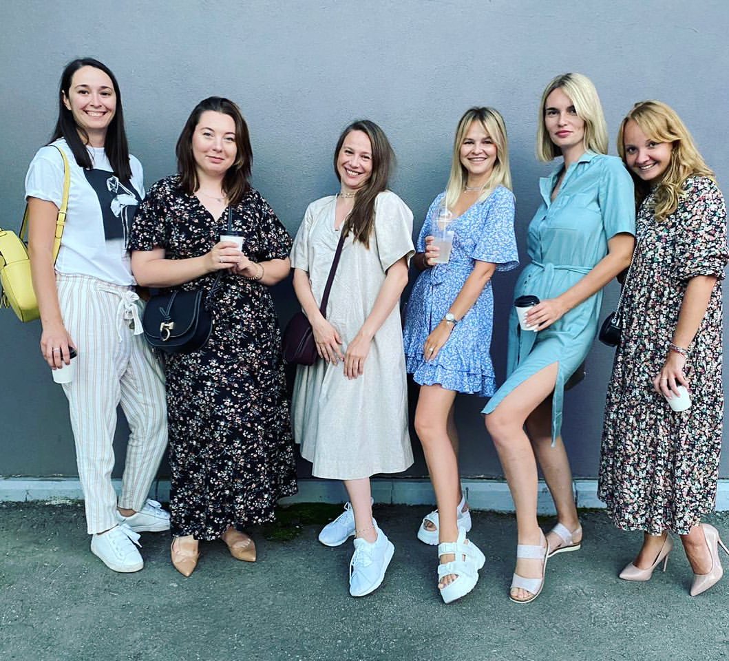 marrusenko in LOOKY. . Встретились. Сели.
П...