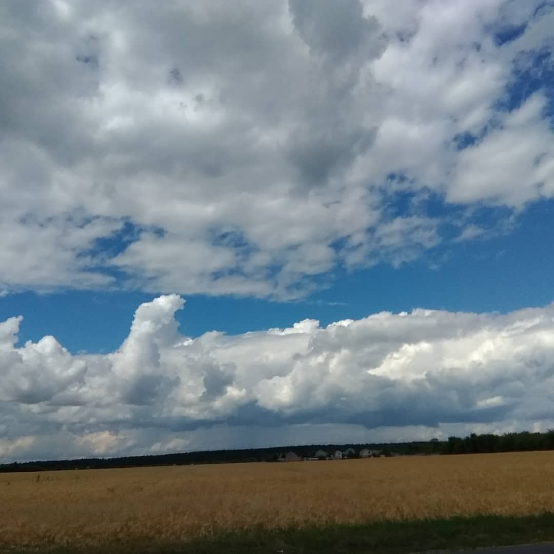 katjakuzmicheva в LOOKY. . Небо. Окрестности с....