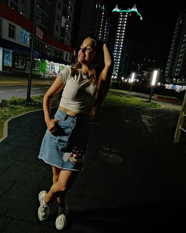 elvirabolshacova в LOOKY. . Люблю тёплые, летние...