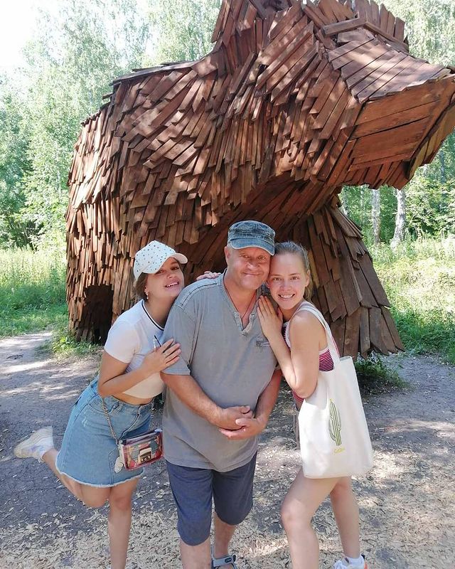 elvirabolshacova в LOOKY. . Проводили нашего пап...