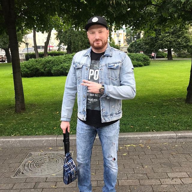 dgurevich77 в LOOKY. #health,#healthy,#healthychoices,#healthyliving,#healthylifestyle,#healthylife,#fitness,#fitnessaddict,#fitnessmotivation,#fitnessjourney,#fitnessgirl,#fitnesslifestyle,#fitnessgear,#fitnessfood,#instafitness,#instagramanet,#instatag,#gym,#gymlife,#gymrat,#gymtime,#powerlifting,#здоровье,#спорт,#жим,#фитнес,#здоровье,#еда. Эх, Каникулы... Кани...