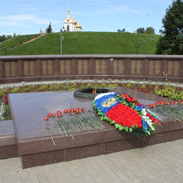 valmik52 в LOOKY. . null