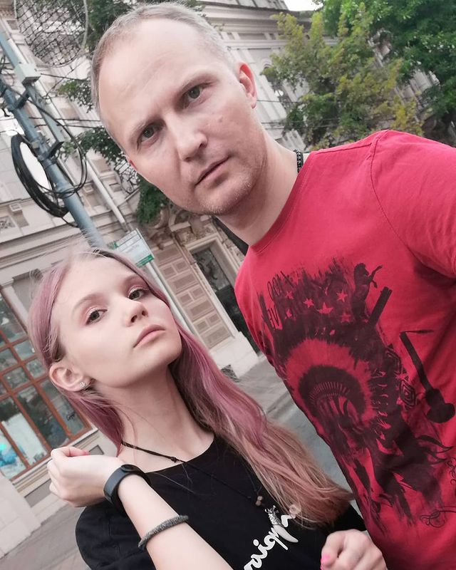 alexeyscheka в LOOKY. . null