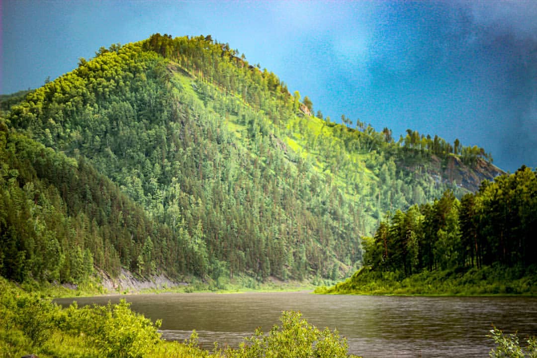 nasyadutova in LOOKY. #mountains,#taiga,#river,#nature,#air,#sky,#summer,#landscape,#water,#sunnyday,#clouds,#june,#mana,#travel,#лес,#горы,#тайга,#река,#природа,#воздух,#небо,#лето,#пейзаж,#вода,#солнце,#облака,#июнь,#Мана,#путешествие. .
.
.
.
.
.
.
#fores...